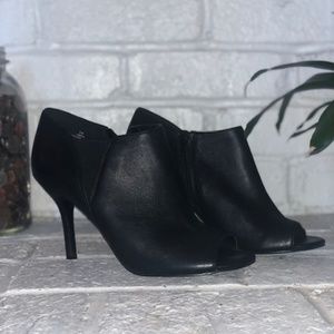 Nine West Leather Peep Toe Bootie SZ 9
